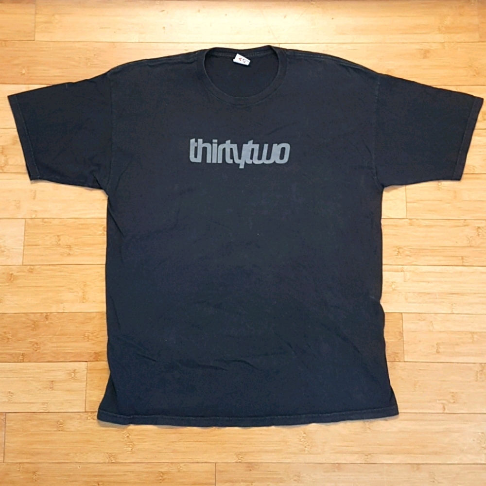 Thirty Two T-Shirt
